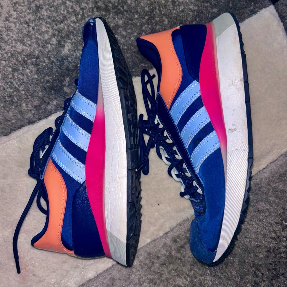 Adidas SL Andridge Sneaker in Blue and Pink Combo